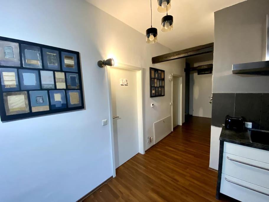 12: Privatzimmer Fuer Reisende Durch Koblenz コブレンツ エクステリア 写真