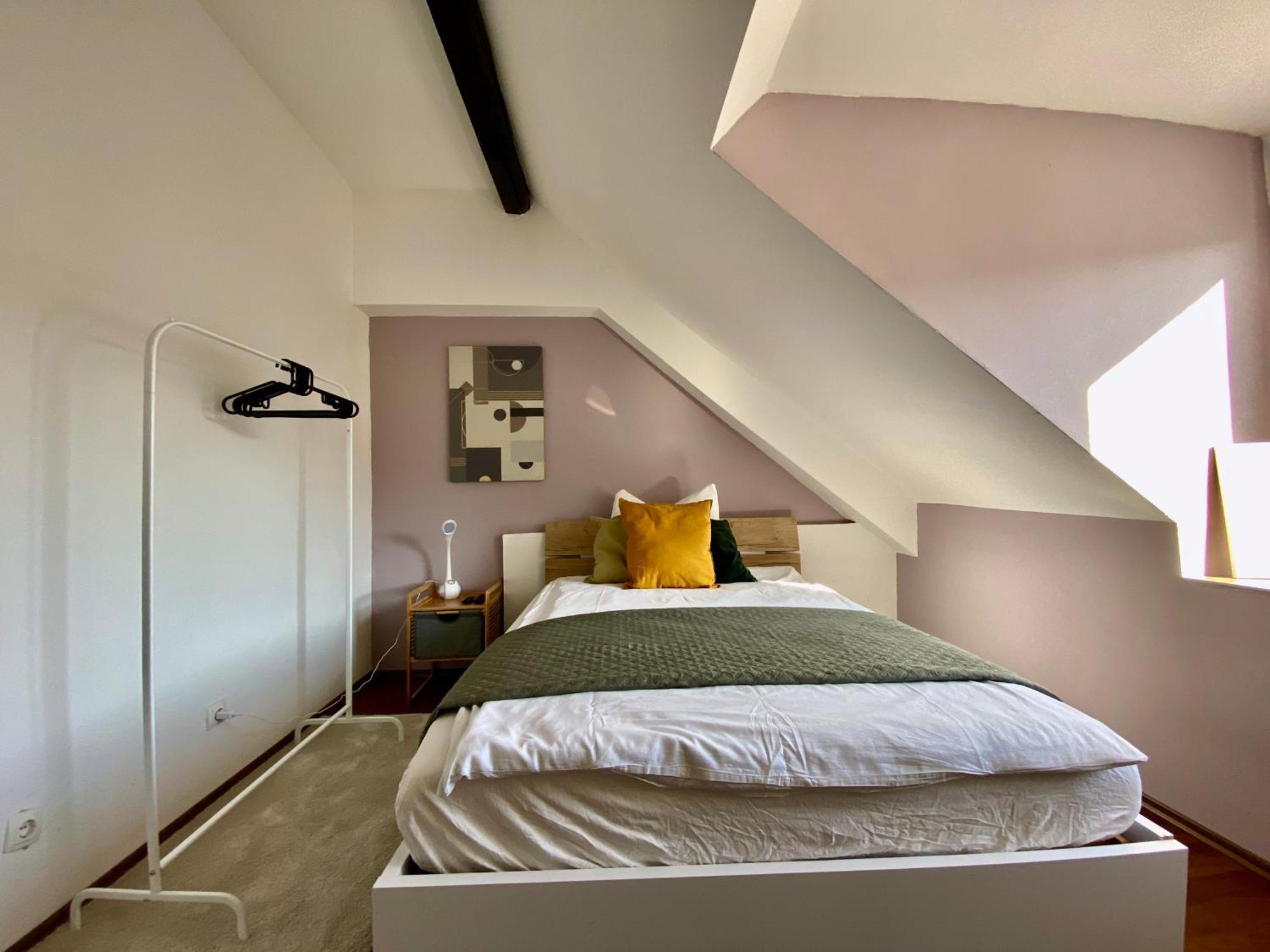 12: Privatzimmer Fuer Reisende Durch Koblenz コブレンツ エクステリア 写真